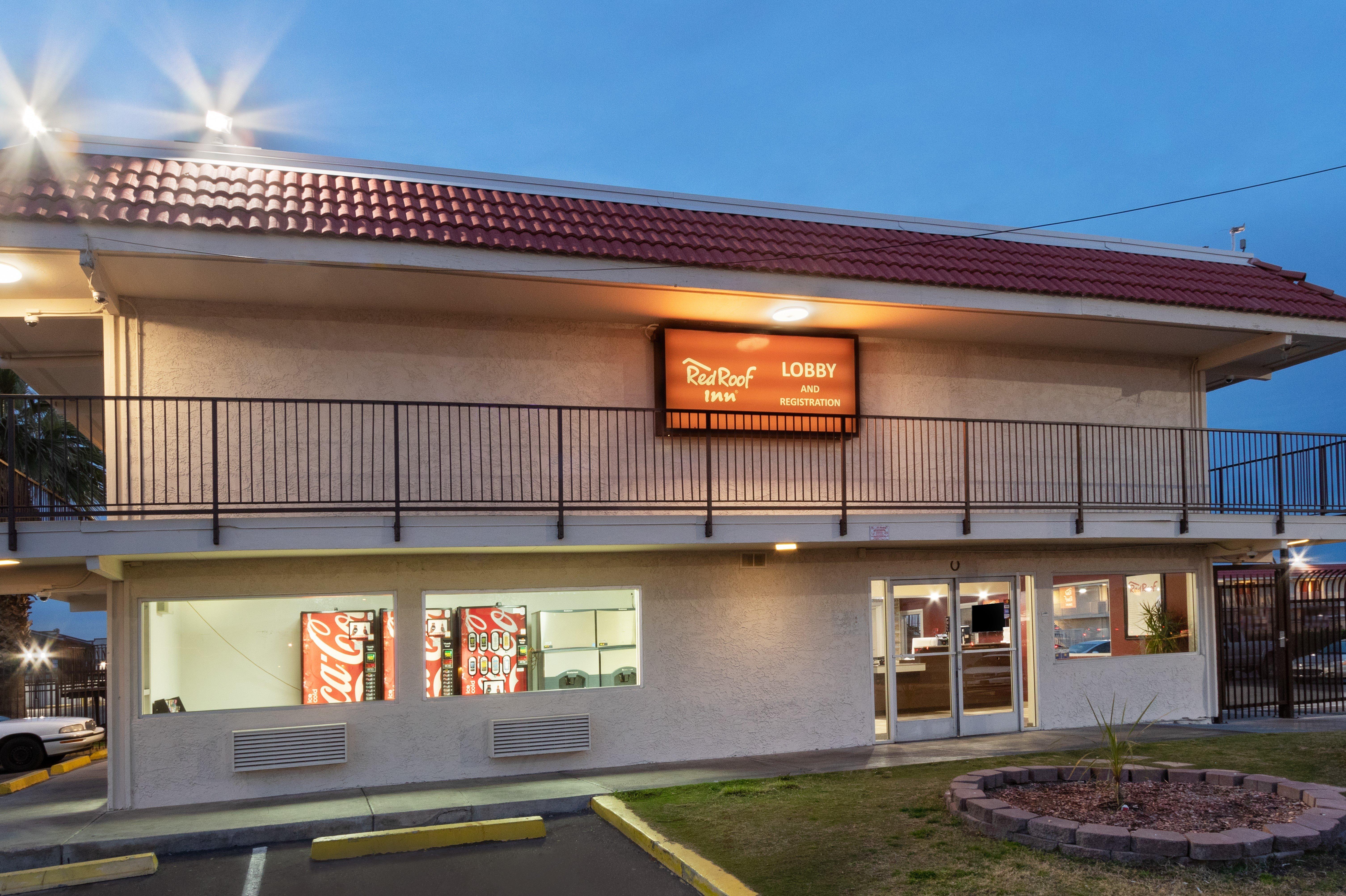 Red Roof Inn Phoenix- Midtown Exteriör bild